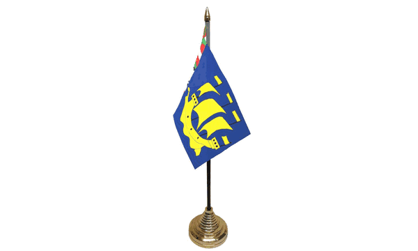 St Pierre Table Flags